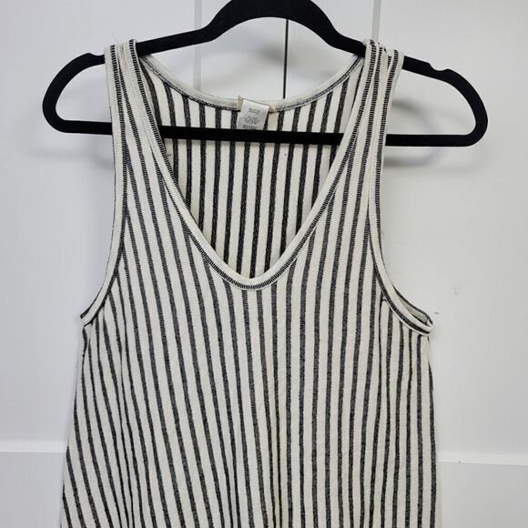 Caution to the wind racerback striped dress, small - Picture 7 of 9